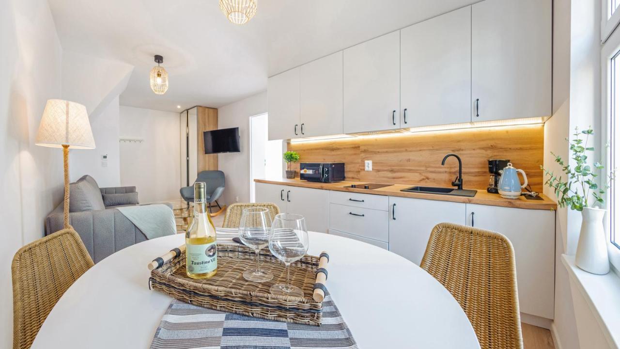 Apartamenty Sun & Snow Ustka Centrum - Centrum, Blisko Plazy Экстерьер фото